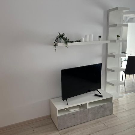 Sweety Relaxing Apartment No 135 Bucarest Extérieur photo